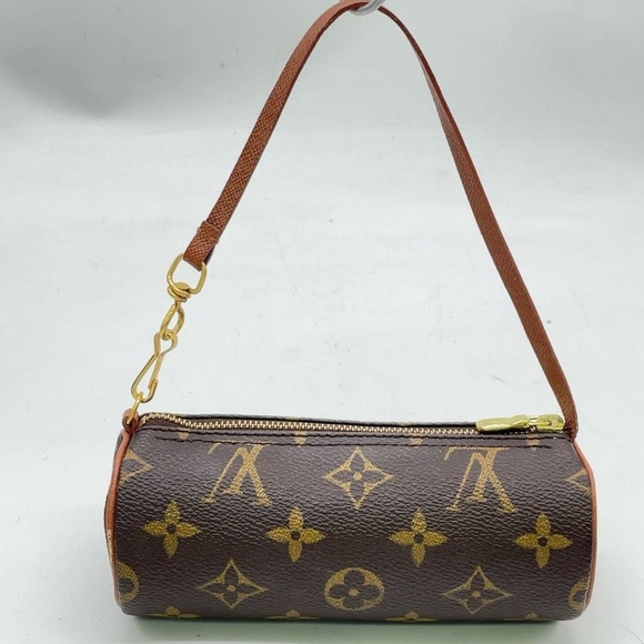 Auth Louis Vuitton Monogram Papillon
Pouch - Picture 15 of 16